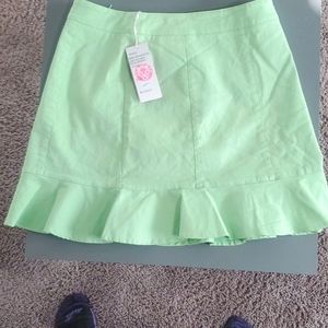 NWT ARYEH light and bright